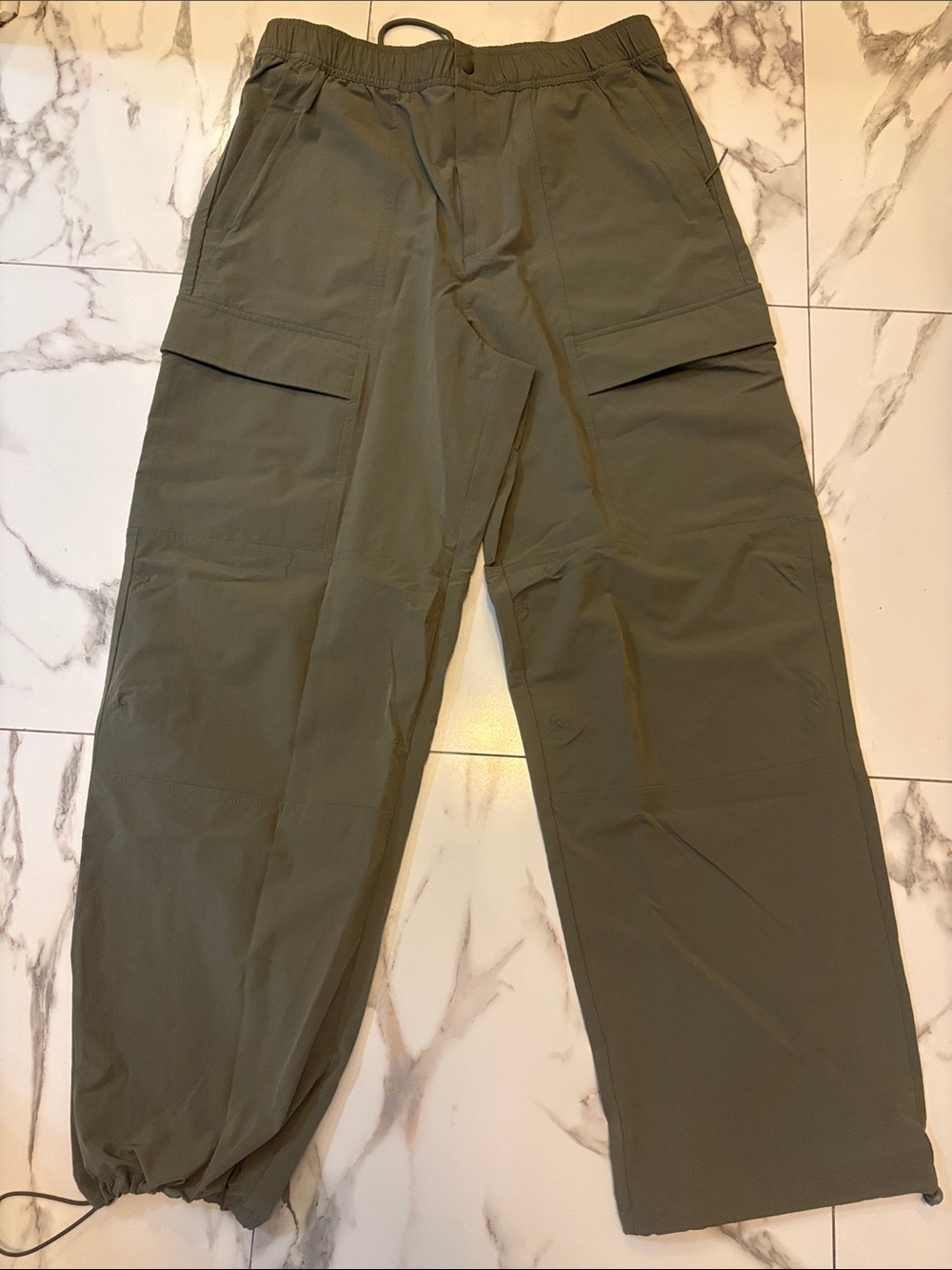 Zara Men's Olive Cargo Pants - Khaki Green